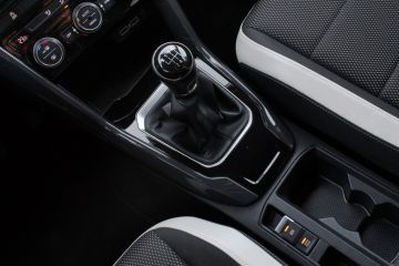 VOLKSWAGEN - 1.6 TDI SCR Advanced BlueMotion Technology (17 di 19)