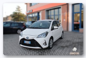 TOYOTA - 1.5 Hybrid 5 porte Active (2 di 18)