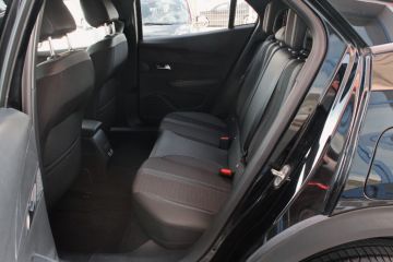 PEUGEOT - 2008 BlueHDi 110 S&S Allure (10 di 18)