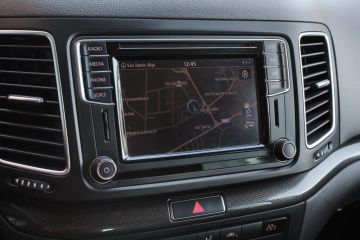 SEAT - Alhambra 2.0 TDI 115CV CR Advance (15 di 19)