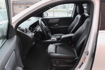 MERCEDES - GLA 180 d Automatic Sport Plus (9 di 18)