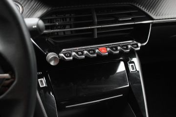 PEUGEOT - 2008 BlueHDi 110 S&S Allure (15 di 18)