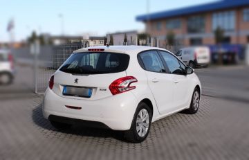 PEUGEOT - 208 PureTech 82 5p. Active (6 di 15)
