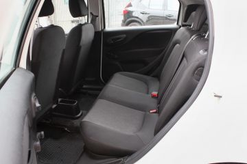 FIAT - Punto 1.4 8V 5p. Easypower Street (8 di 16)