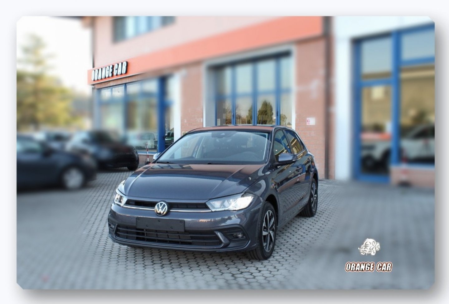 VOLKSWAGEN Polo