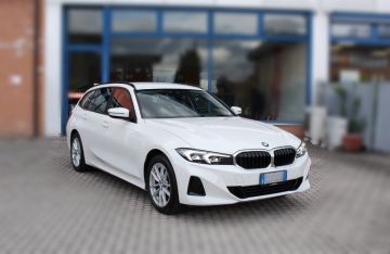 BMW - 318d 48V Touring (2 di 18)