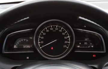 MAZDA - Mazda2 1.5 Skyactiv-G Homura (12 di 17)