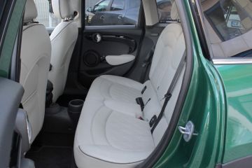 MINI - Mini 1.5 Cooper 5 porte (11 di 18)
