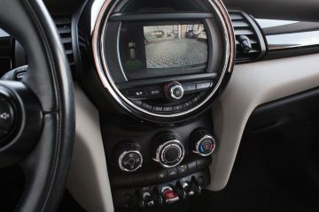 MINI - Mini 1.5 Cooper 5 porte (17 di 18)