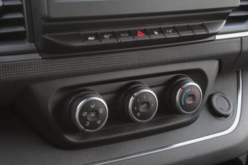 NISSAN - Primastar 2.0 dCi 110CV PC-TN Bus (15 di 17)