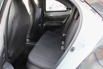TOYOTA - Aygo X 1.5 Hybrid 115 CV 5 porte Icon (10 di 17)