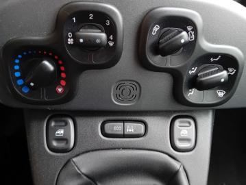 FIAT - Panda 0.9 TwinAir Turbo S&S 4x4 Wild (4 di 8)
