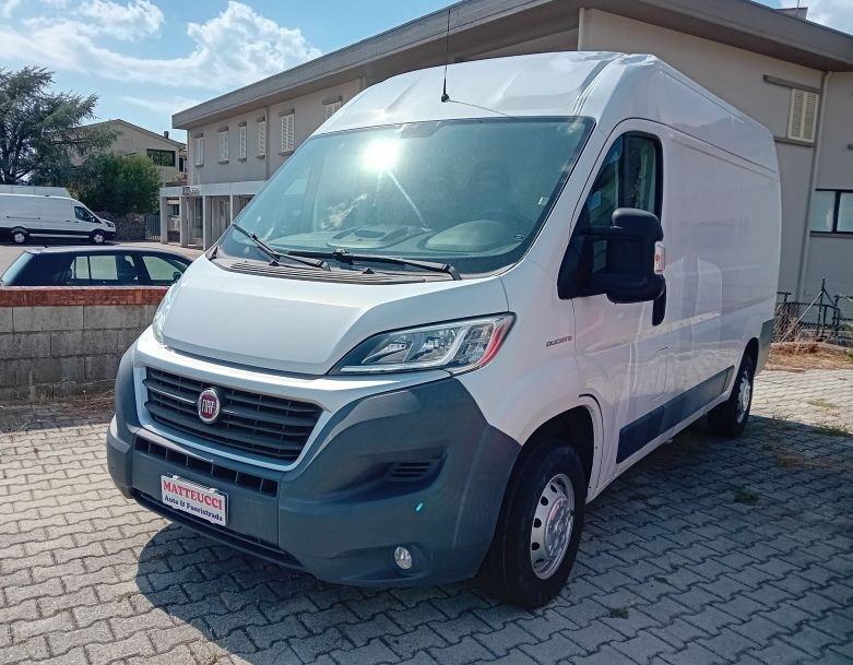 FIAT autocarro 