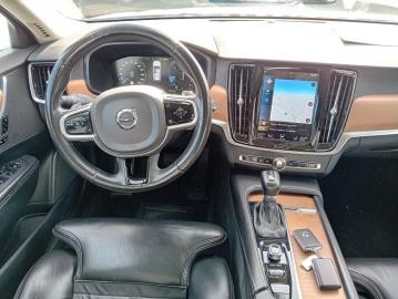 VOLVO - V90 D4 AWD Geartronic Inscription (3 di 8)