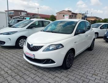 LANCIA - Ypsilon 1.0 FireFly 5 porte S&S Hybrid Gold Plus (6 di 7)