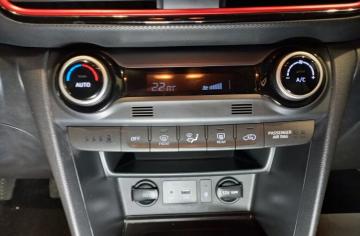 HYUNDAI - Kona 1.6 CRDI 115 CV Xpossible (15 di 27)