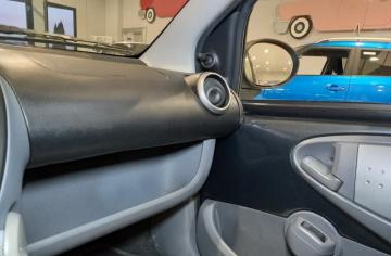 PEUGEOT - 107 1.0 68 CV 5p. Access (10 di 19)