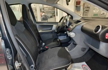 PEUGEOT - 107 1.0 68 CV 5p. Access (16 di 19)
