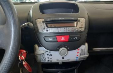 PEUGEOT - 107 1.0 68 CV 5p. Active (11 di 24)