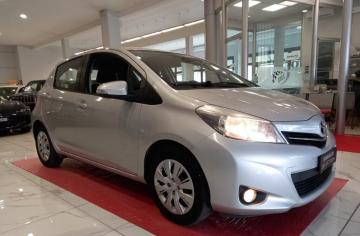TOYOTA - Yaris 1.0 5p. Lounge (5 di 25)