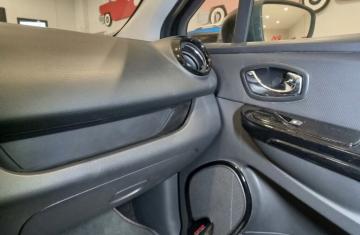 RENAULT - Clio 1.2 75 CV 5p. GPL Live (13 di 27)