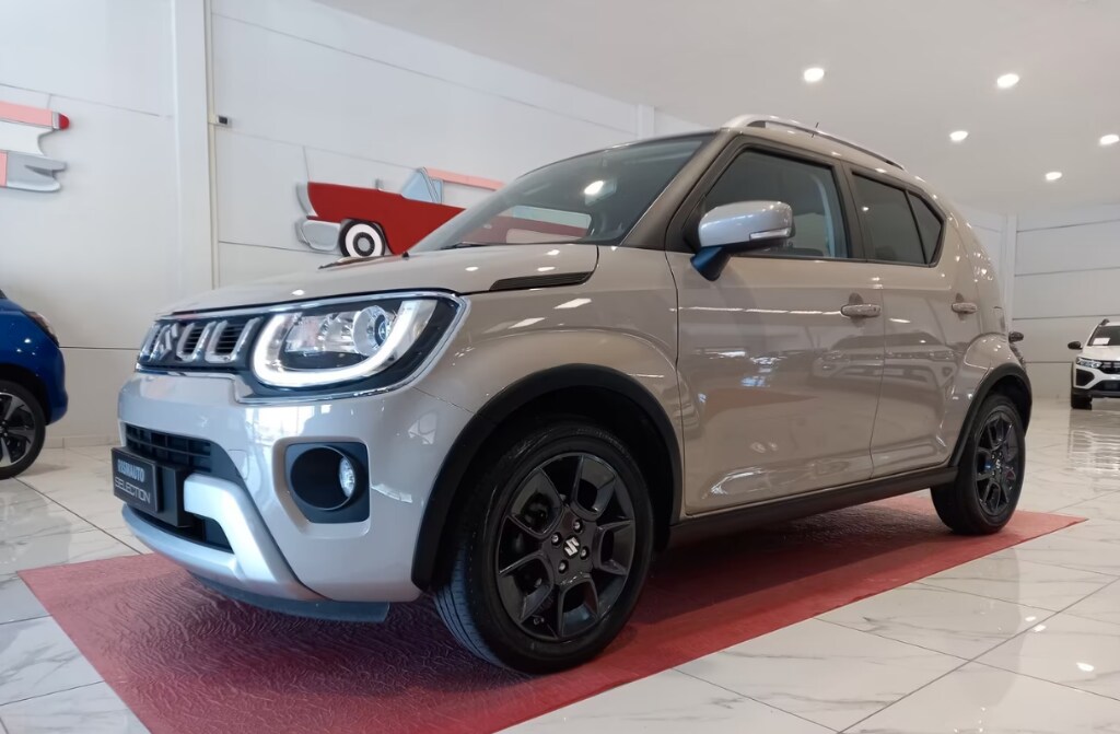 SUZUKI - 1.2 Hybrid Top