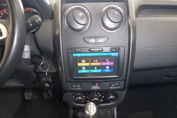 DACIA - Duster 1.6 115 CV S&S 4x2 GPL Lauréate (11 di 29)