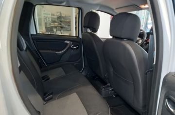DACIA - Duster 1.6 115 CV S&S 4x2 GPL Lauréate (21 di 29)