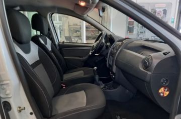 DACIA - Duster 1.6 115 CV S&S 4x2 GPL Lauréate (22 di 29)