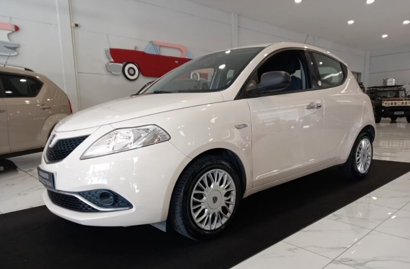 LANCIA Ypsilon