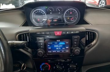 LANCIA - Ypsilon 1.2 69 CV 5p. GPL Ecochic Plat. (10 di 27)