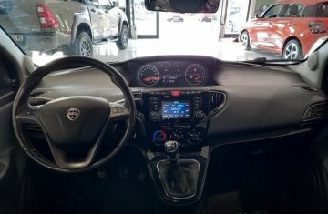 LANCIA - Ypsilon 1.2 69 CV 5p. GPL Ecochic Plat. (13 di 27)