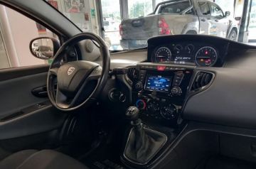 LANCIA - Ypsilon 1.2 69 CV 5p. GPL Ecochic Plat. (18 di 27)