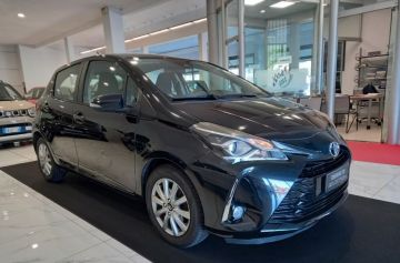 TOYOTA - Yaris 1.0 72 CV 5 porte Lounge (3 di 23)