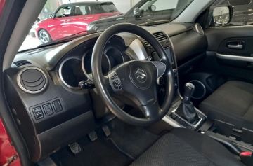 SUZUKI - Grand Vitara 1.9 DDiS 5p. Executive (10 di 30)