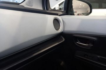 TOYOTA - Yaris 1.5 Hybrid 5p. Lounge (13 di 22)