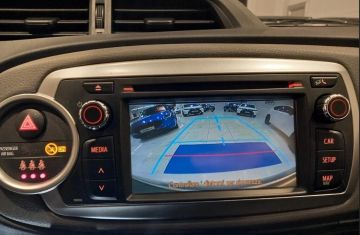 TOYOTA - Yaris 1.0 5p. Lounge (14 di 25)