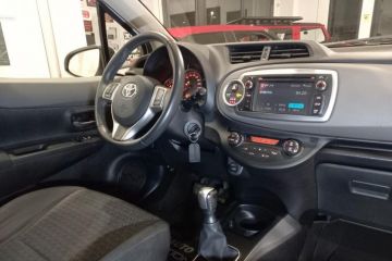 TOYOTA - Yaris 1.0 5p. Lounge (21 di 25)