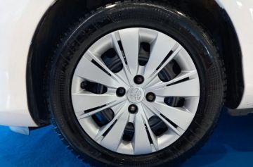 TOYOTA - Yaris 1.0 5p. Lounge (25 di 25)