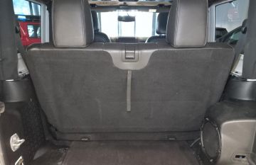 JEEP - Wrangler 2.8 CRD Rubicon X Auto (14 di 23)