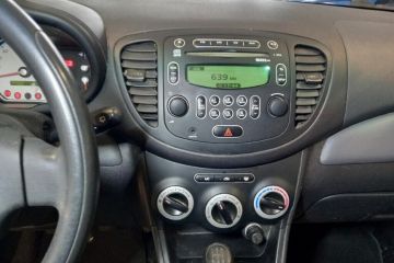 HYUNDAI - i10 1.1 12V Active (11 di 21)
