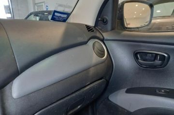 HYUNDAI - i10 1.1 12V Active (12 di 21)