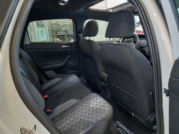 VOLKSWAGEN - Taigo 1.0 TSI 110 CV DSG R-Line (23 di 26)