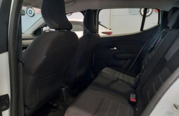 DACIA - Stepway 1.0 TCe 90 CV Comfort (19 di 30)