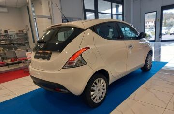 LANCIA - Ypsilon 1.3 MJT 95 CV 5p. S&S Gold (4 di 21)