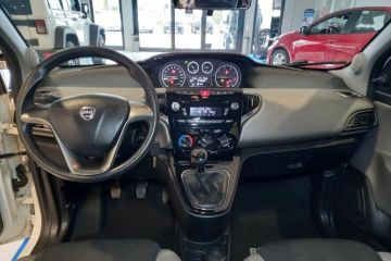 LANCIA - Ypsilon 1.3 MJT 95 CV 5p. S&S Gold (15 di 21)
