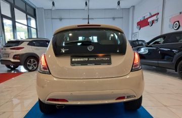 LANCIA - Ypsilon 1.2 69 CV 5p. Gold (3 di 28)