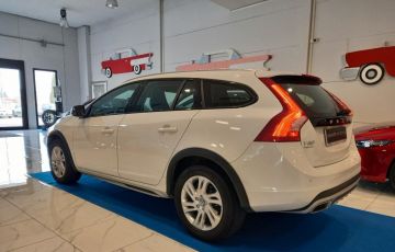 VOLVO - V60 Cross Country D3 Geartronic (2 di 27)