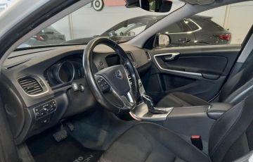 VOLVO - V60 Cross Country D3 Geartronic (8 di 27)