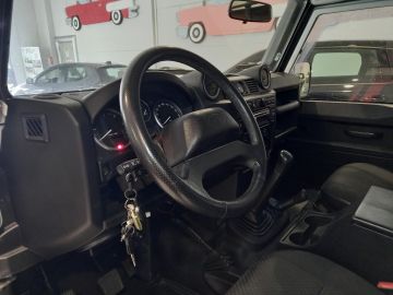 LAND ROVER - Defender 90 2.2 TD4 Station Wagon Adventure Edition N1 (13 di 30)